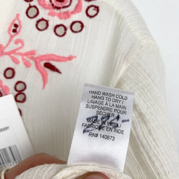 NWT LoveShackFancy Cream Joni Embroidered Crop Top - Picture 8 of 8